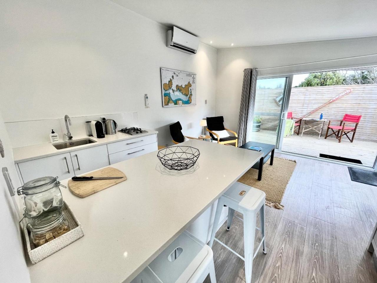Sailor'S Cottage - Stay Waiheke Blackpool Экстерьер фото